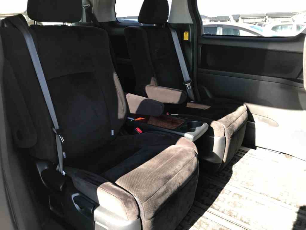 Toyota Alphard 240G 2008